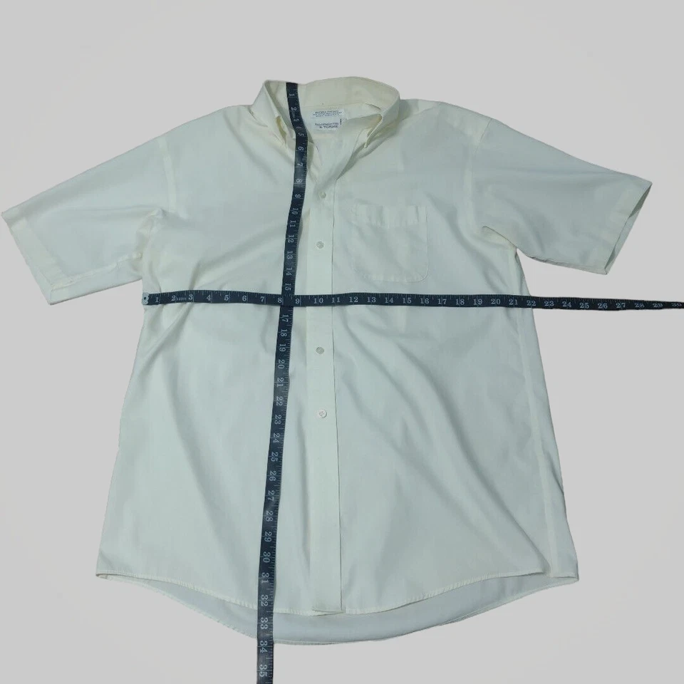 Roundtree & Yorke Men's Dress Shirt Half Sleeve Button Down 16 - Image 2 of 4