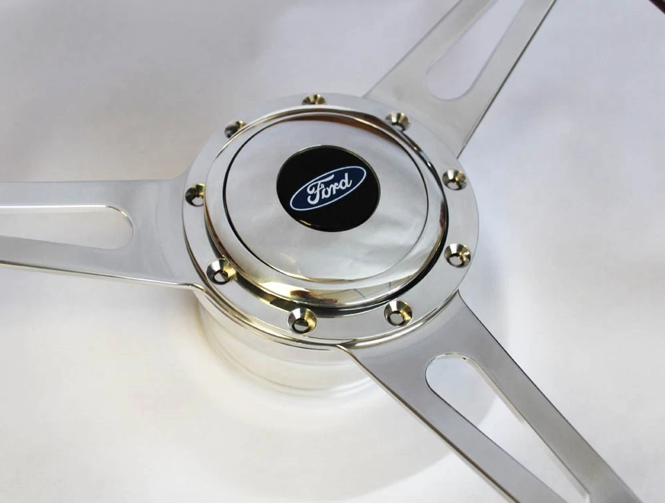 Volante de madera Maverick Torino Galaxie LTD GT 9 agujeros 15" Ford Center Foto 2 de 4