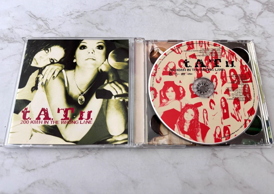 T.A.T.U. 200 KM/H In The Wrong Lane CD/DVD DELUXE ED. JAPAN IMPORT! w/Slipcase! Foto 2 de 4