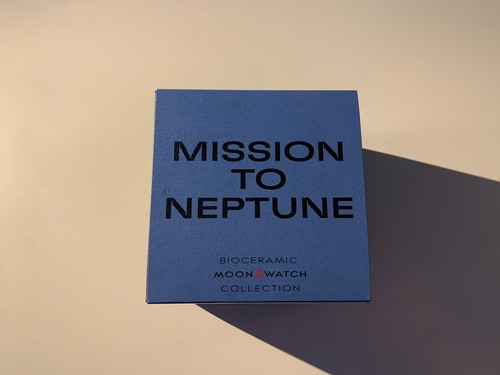 Omega X Swatch Mission To Neptune Mint Condition, Never Worn. Comes With Receipt - Picture 2 of 3