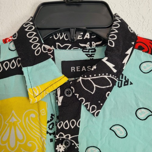 different color bandana shirt