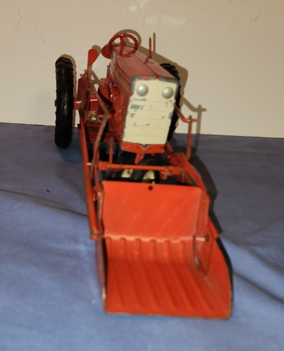 Vintage Tru-Scale Metal Tractor W Loader 1:16 1950 - Picture 4 of 6