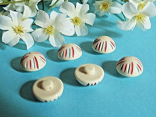 1239B/ Superb Buttons " Blue White Red " Lot of 6 Buttons Thickness 1950 - Picture 3 of 3