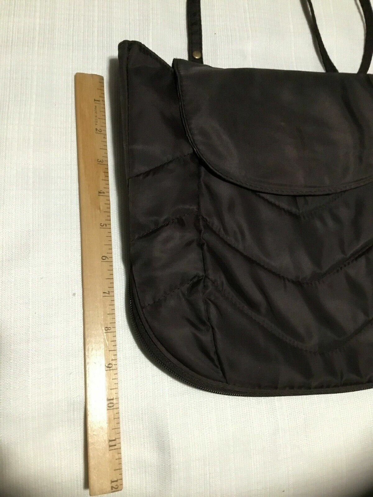 Travelon Nylon Quilted Crossbody/shoulder bag. Br… - image 7