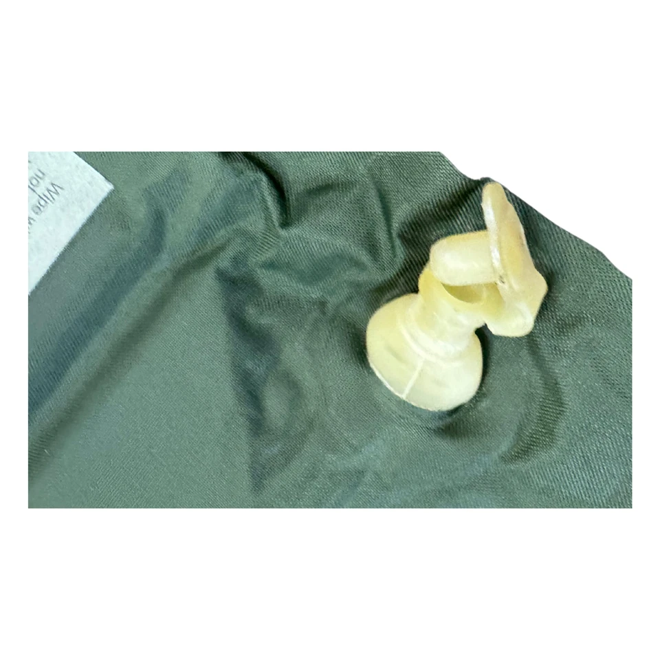 Used Good Olive Drab Vinyl Technologies Self Inflating Sleep Mat *mocinc.1982* - Image 3 of 4