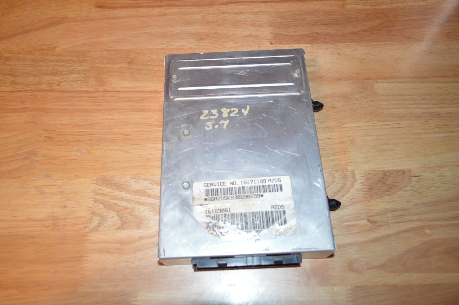 Ecu Ecm Computer 2003 GMC Sierra PCM/ECM Engine Computer - Pre-Programmed To Your VIN (12576106) Ecm Programming Tool - Foto 12