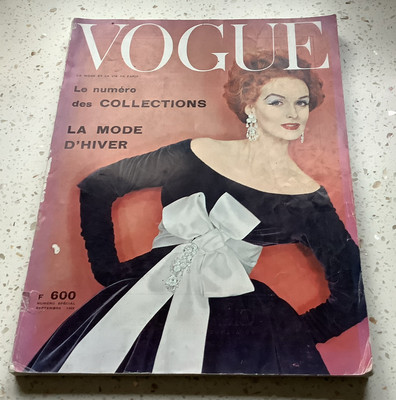 Vogue Paris September 1958 - Cover By Donald Silverstein - French Language Ed.