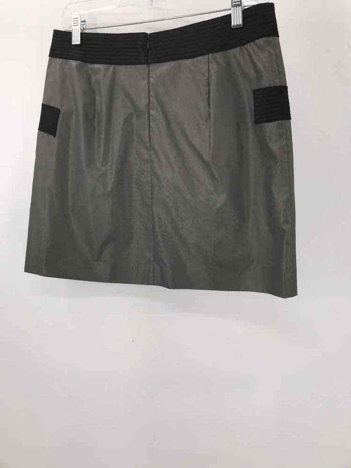 Falda Robert Rodriguez Gris Talla 10 Texturizada Línea A Usada Foto 2 de 3