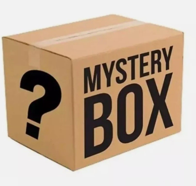 BNWT MYSTERY JACKET BOX, S,M VARIOUS COLOURS & BRANDS SUEDE AND LEATHER
