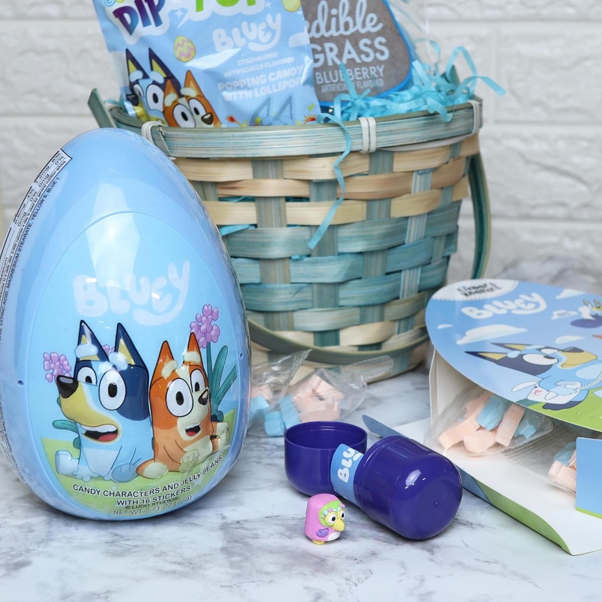 Galerie Bluey Jumbo Easter Egg with Assorted Treats, Includes