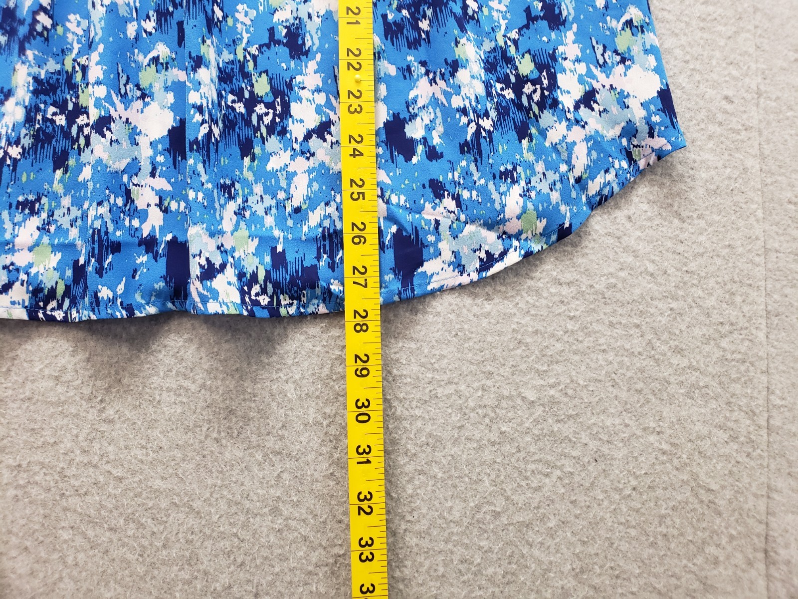 Style Co Women Tunic Top L Blue & White Floral V Neck 3/4 Bell Sleeve Blouse