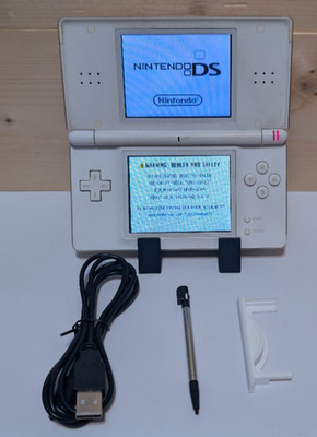 Nintendo DS Lite White Handheld USG-001 W/Charger *Tested* Dead Left Speaker
