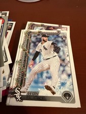 2025 Topps Holiday - Sean Burke #H106 (RC) White Sox