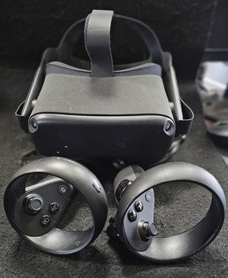 OCULUS QUEST 1 VR (META),CONTROLLERS,POWERS, NO DOWNLOAD, PARTS ONLY, FREE SHIP
