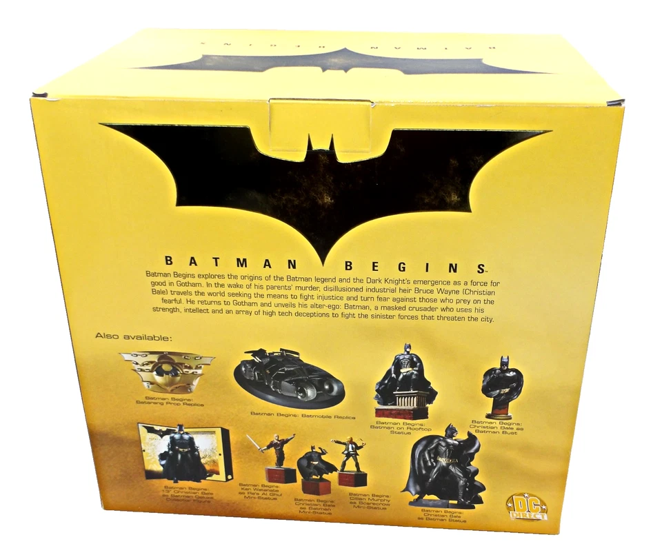 Estatua de porcelana pintada a mano Batman Begins Batman In Flight #0359/4000 arte como nueva en caja Foto 3 de 4