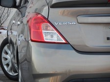 2016 Nissan Versa 1.6 SV 4dr Sedan