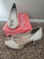 Custom Size 8.5M Ivory Wedding Heels