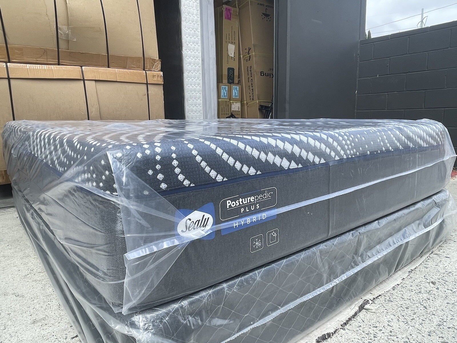 Brand New 12”+ 14" Sealy Posturepedic Plus Hybrid Plush + Firm Queen