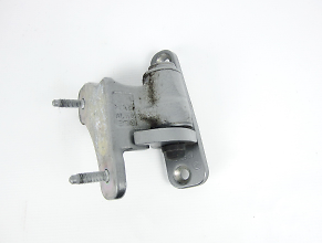 MERCEDES-BENZ C W204 Front Right Door Lower Hinge A2047201837