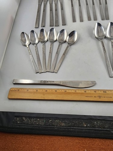 Stanley Roberts Dorette Stainless Flatware 30 Pcs Mid Century 6 Place Settings - Picture 7 of 13