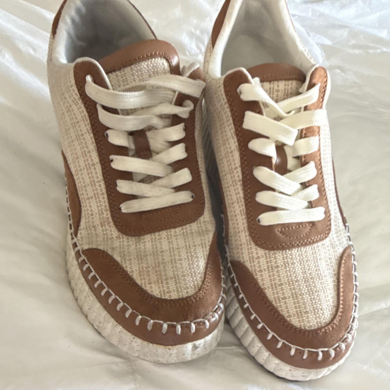 Universal Thread Beige Brown Comfort Sneakers Wom… - image 1