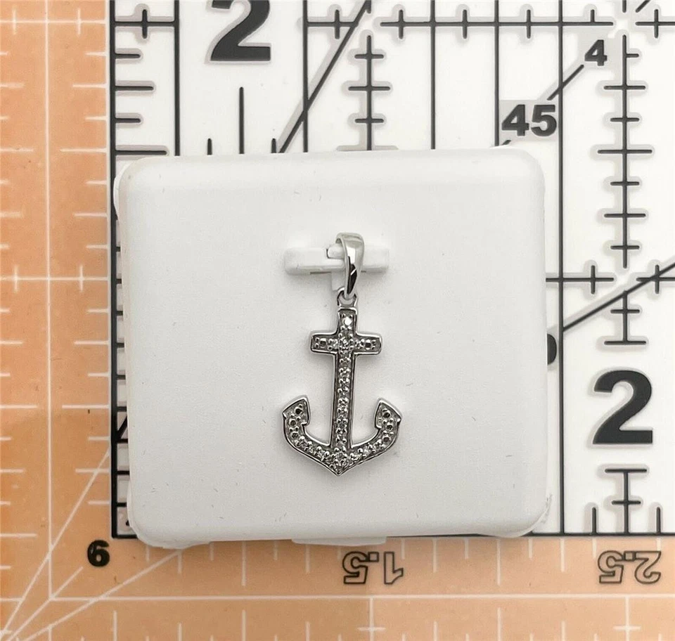 Colgante náutico ancla diamante redondo plata de ley 1/12 quilates Foto 4 de 4