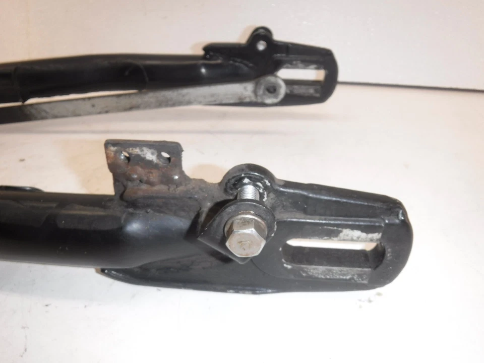 Kawasaki 750 CSR 1982 OEM basculante trasero brazo de suspensión Foto 2 de 4