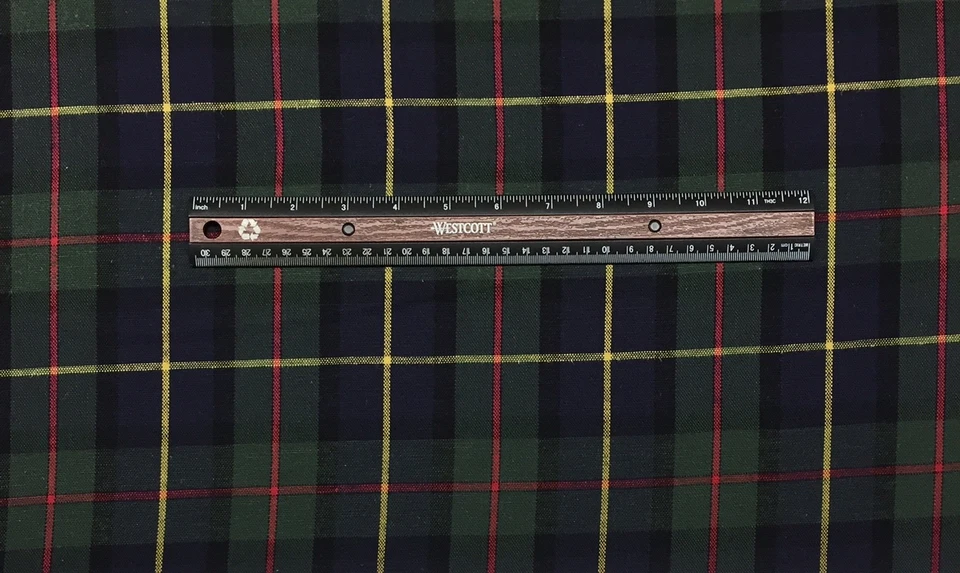 TELA VERDE A CUADROS BALARD DESIGNS SUZANNE KASLER MACKENZIE POR YARDA 54"W Foto 3 de 4