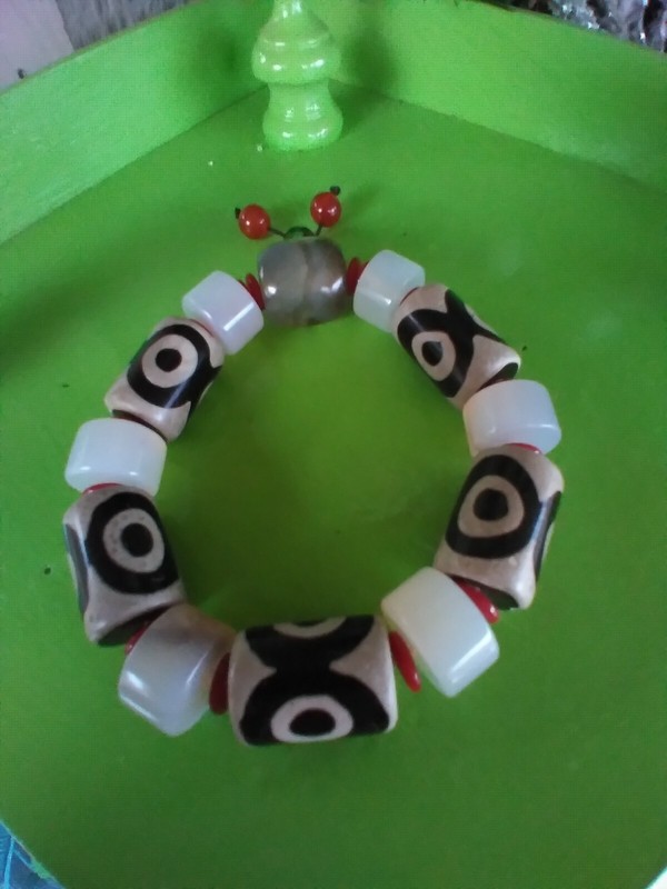 RARE TIBET DZI BEAD 3 EYE CARNELIAN AND AGATE BRACELET AMULET 90g