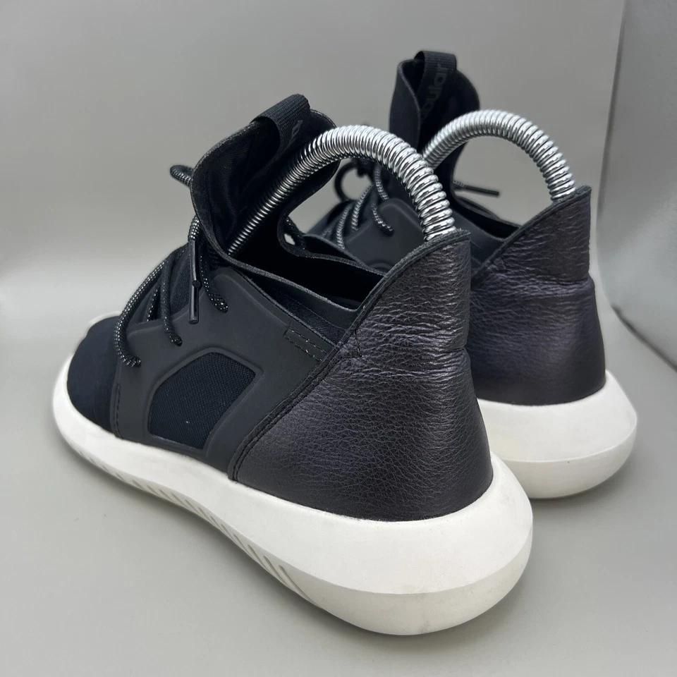 Tênis Adidas ORIGINALS Tubular Defiant preto casual feminino 5,5W - Imagem 4 de 4