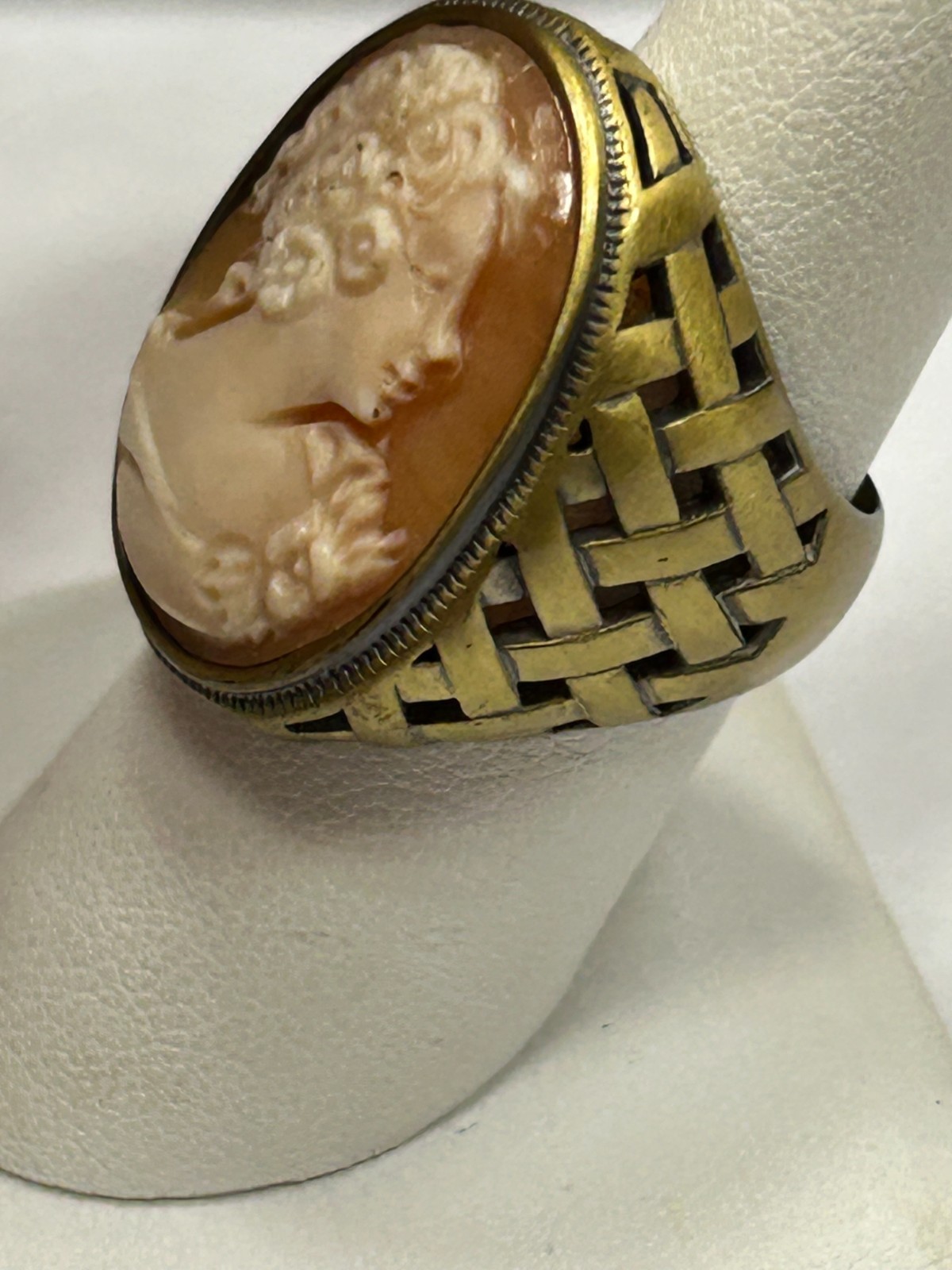 Statement Signed Large Amedeo Cameo Ring Size 7.5 - image 5