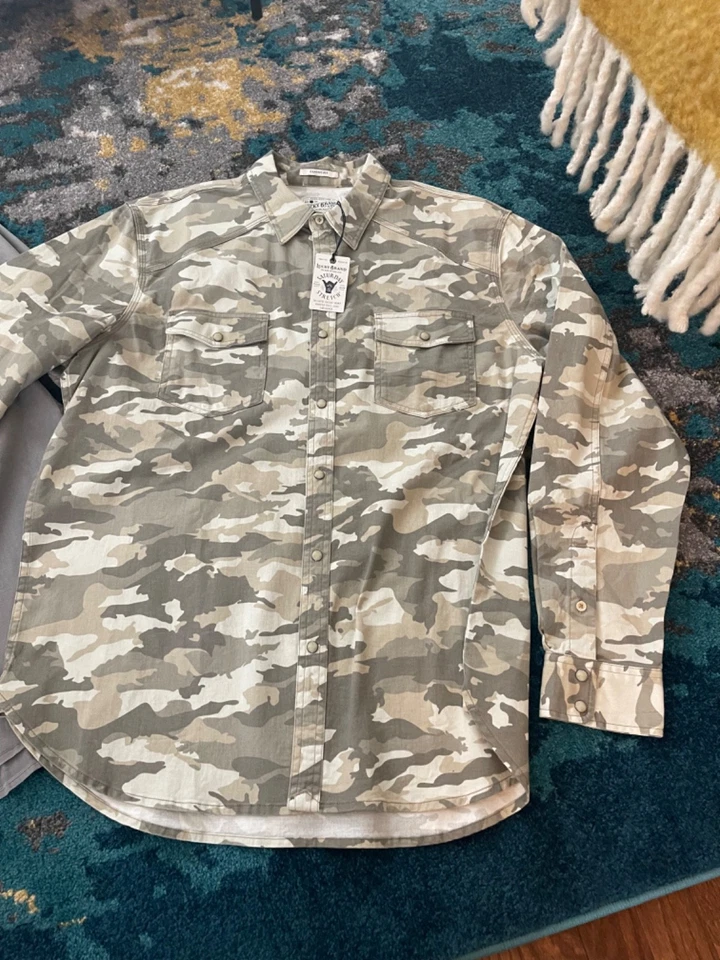 CONJUNTO de DOIS Camisas Elásticas Masculinas Lucky Brand Pérola Snap Camuflagem e Cinza Western - Imagem 3 de 4