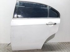 Porte arrière et accessoires Chevrolet EPICA