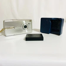 Canon PC1060 Digital Camera Silver Battery Charger Included Tested Japan