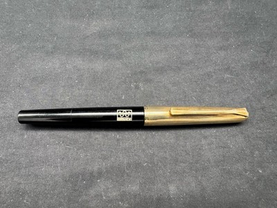 Vintage Pelikan P30 Fountain Pen rolled gold cap 14K F Nib