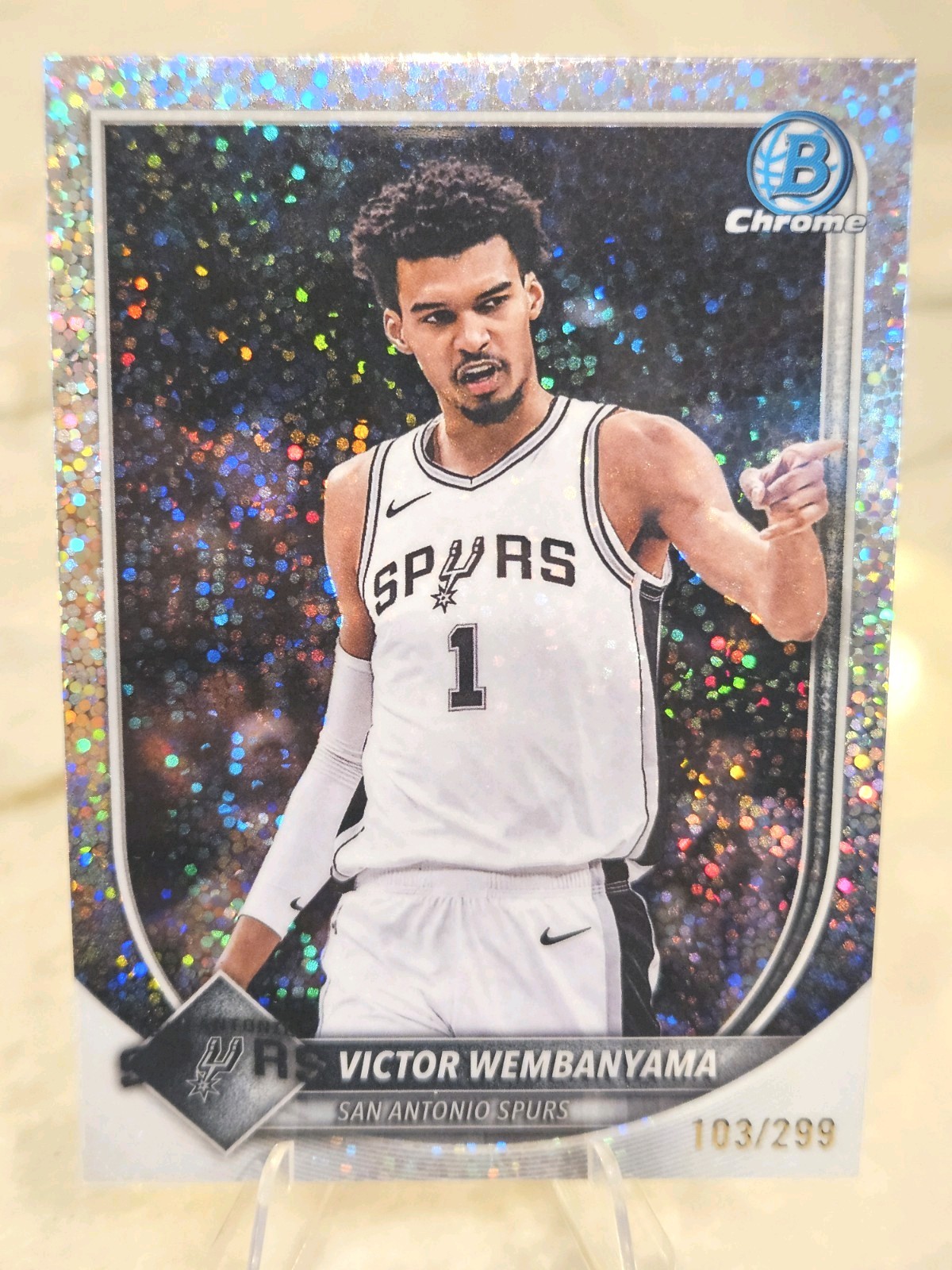Bowman 2025-26 Chrome Victor Wembanyama Speckle Refractor  /299 💎 