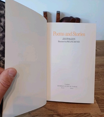 J R R Tolkien Poems and Stories First Deluxe Edition 1980 George Allen & Unwin - Foto 7 di 16