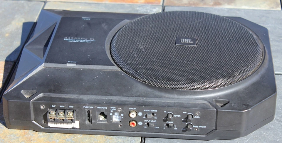 JBL BassPro SL 8 Inch 125W Self-Powered Compact Subwoofer System For Parts Only - Image 4 of 4