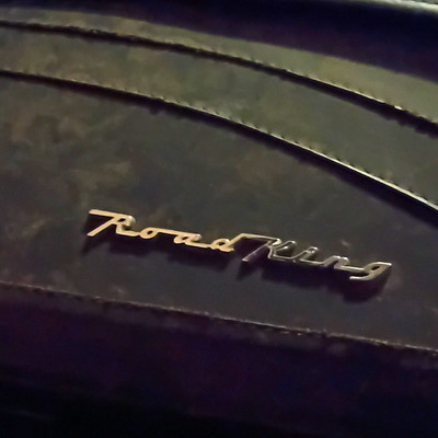 Road King Custom Leather Saddlebags 