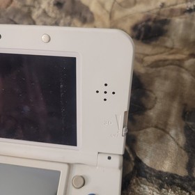 Nintendo 3DS Super Mario 3D Land Edition Console White TESTED No Charger Or Pen 