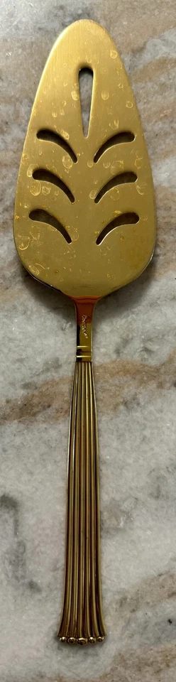 39 piezas Tosca Gold Electroplate de Cosmos 18/10 Japón cubiertos acanalados Foto 4 de 4