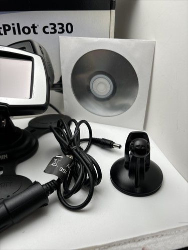 Garmin Streetpilot C330 3.5” GPS Navigator W/Accessories - Picture 8 of 11