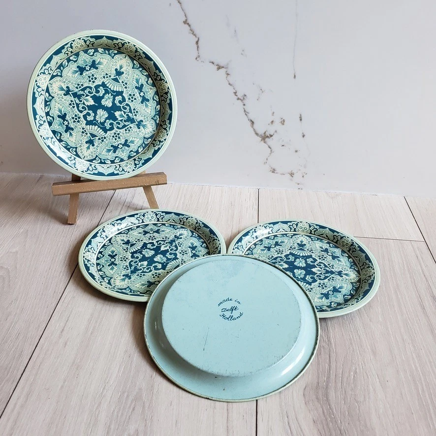 Juego de 4 platos de hojalata vintage Delft Holland de metal azul holandés Country Cottagecore Foto 2 de 4
