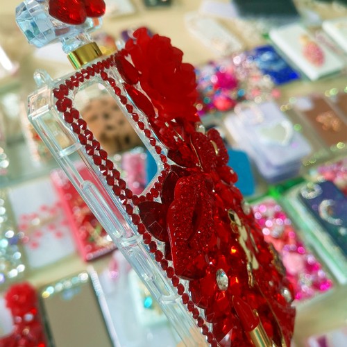 For Samsung Galaxy S24/S24+/S24 Ultra Case , Diamonds Perfume Bottle Phone Case - 第 24/70 張圖片