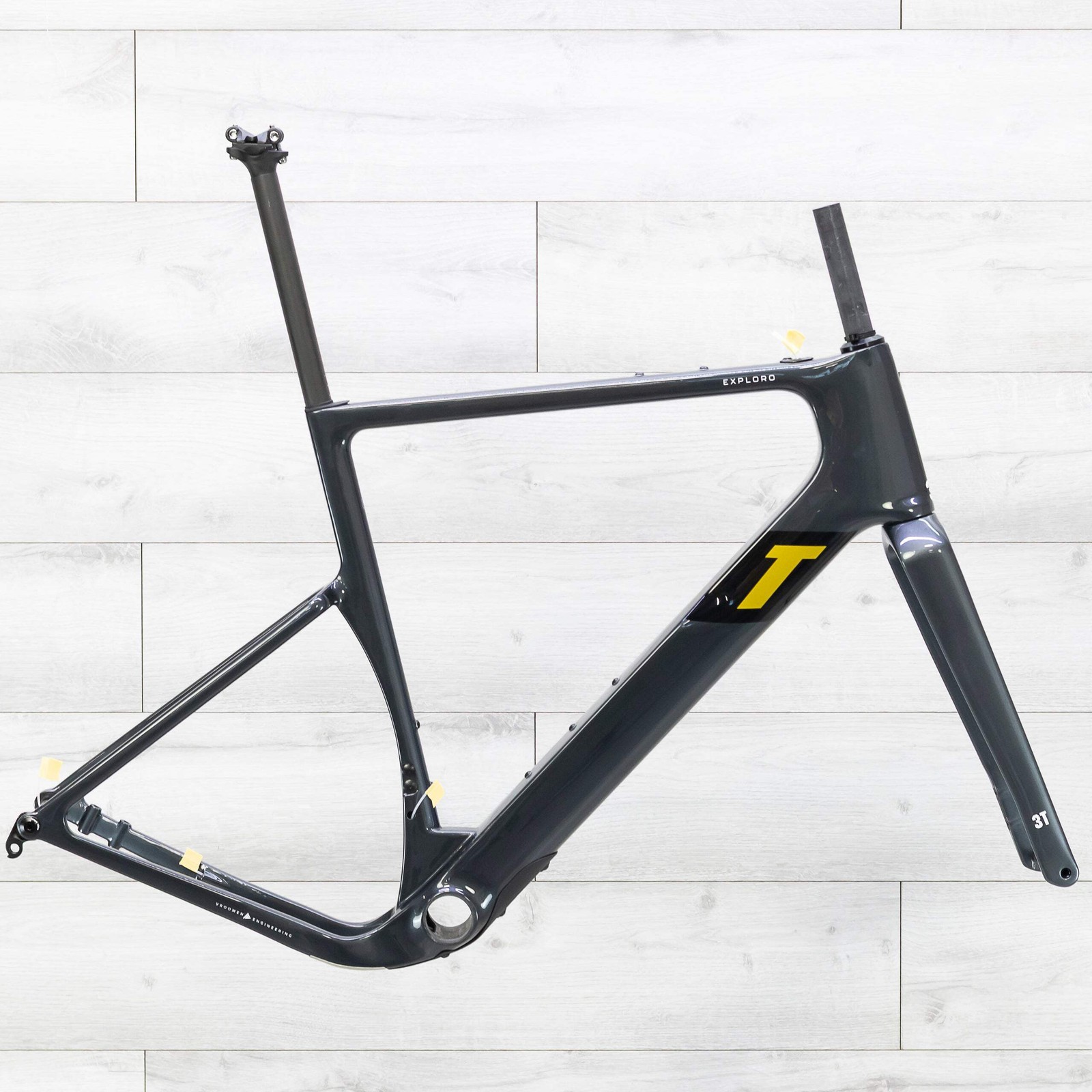 3T Exploro Ultra Graphite - 56 280490₽