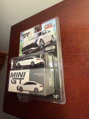 E-MU Car naval カーニバル Mini GT Mijo Exclusive #427 - Hyundai Elantra N: Ceramic White