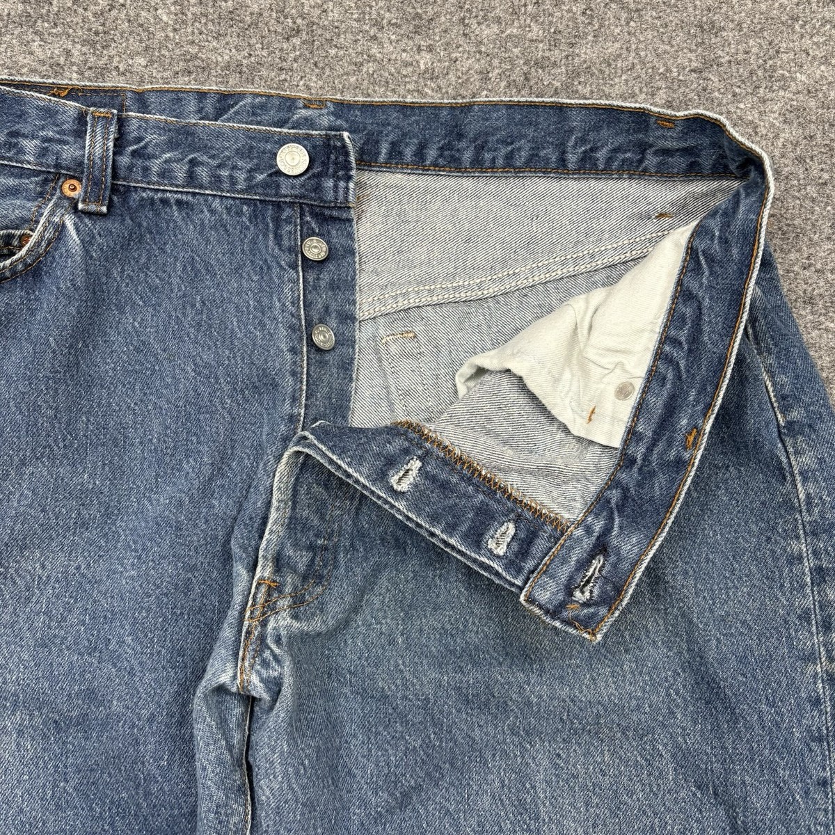 Vintage Levis 501 0115 Jeans Mens 38x34 (36x32) Blue Button Fly