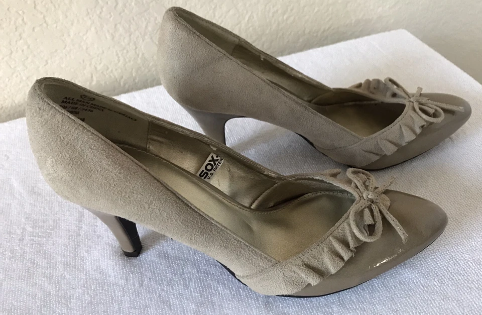 Mossimo womens sz 7.5 faux suede Patent nude beige high heels pumps - Image 3 of 4