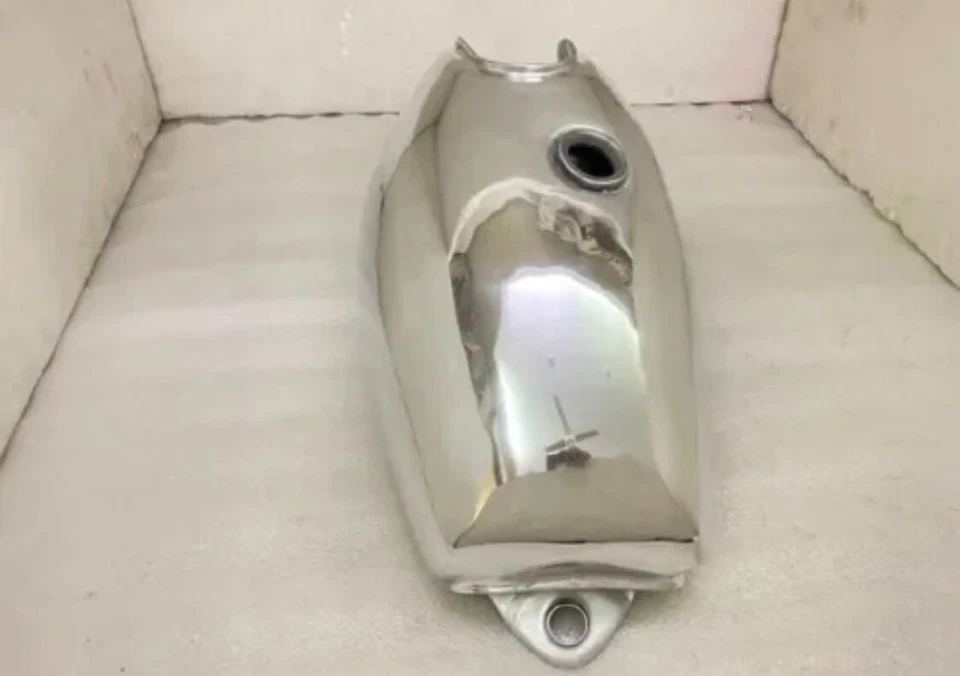 YAMAHA XT TT 500 TANQUE GASOLINA ALUMINIO 1N5,1977)/APTO PARA Foto 4 de 4