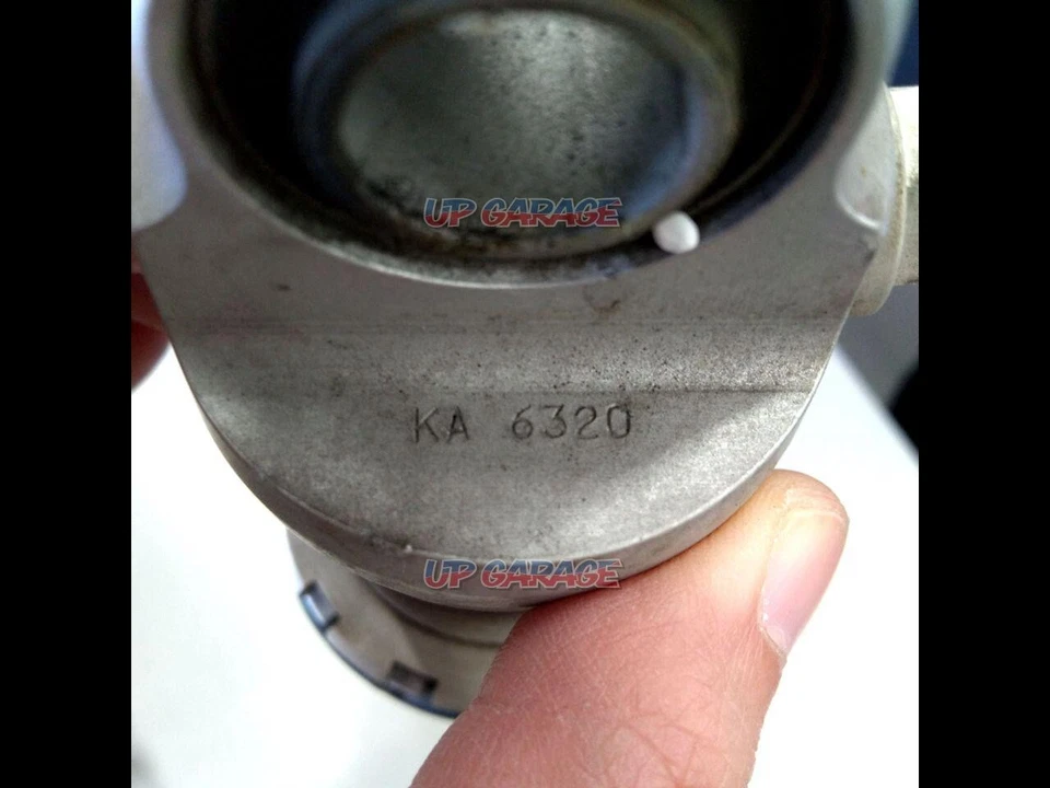 Amortiguador trasero corto Ohlins KA632 para Kawasaki W400 W650 W800 Foto 4 de 4